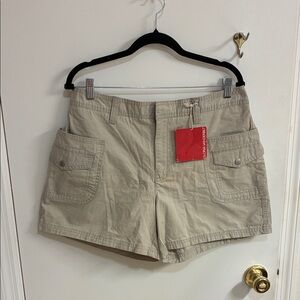 NWT Gloria Vanderbilt Women's Tan Cargo Shorts in Sz 14